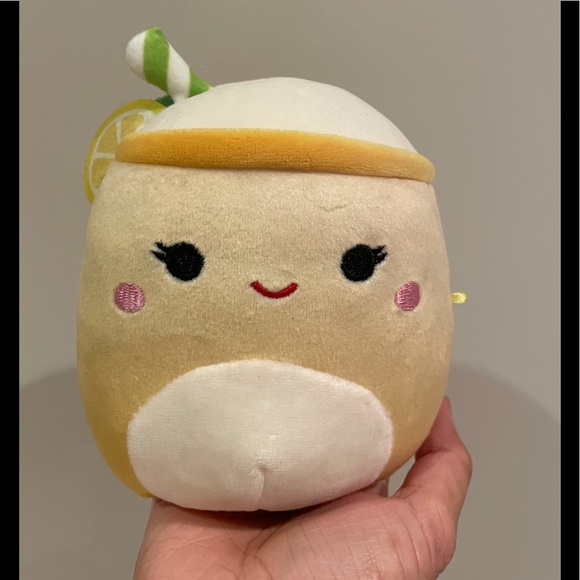 Medina Lemonade Squishmallow - Picture 1 of 1